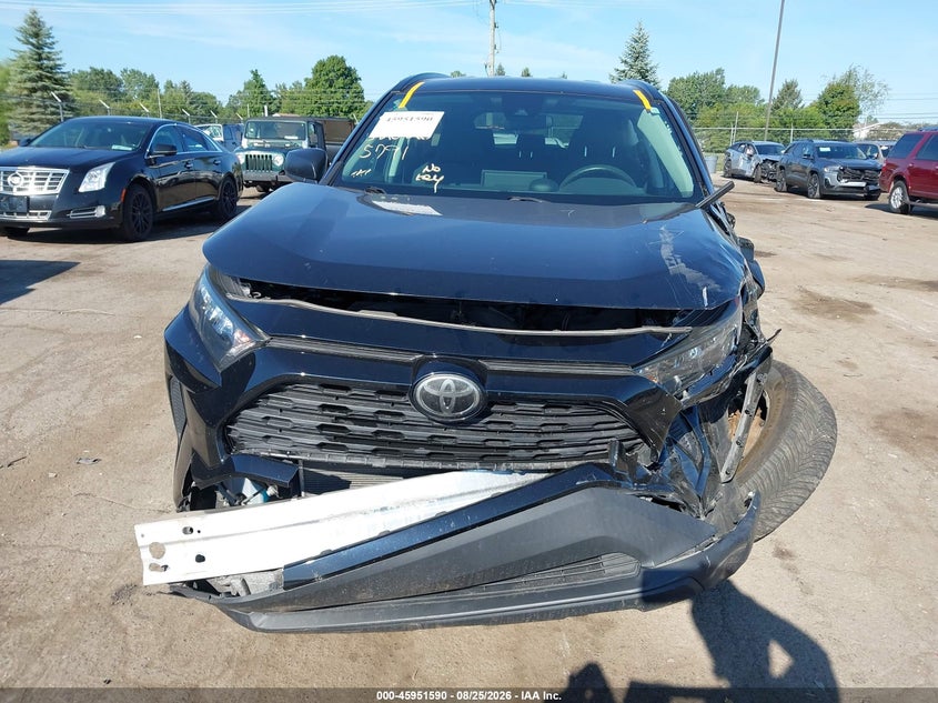 TOYOTA RAV4 - zdjęcie 12
