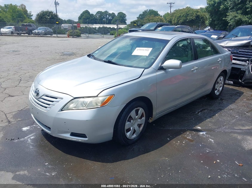 2007 Toyota Camry, Normal Wear & Tear, IAAI, VIN JTNBE46K073040822 — photo 2