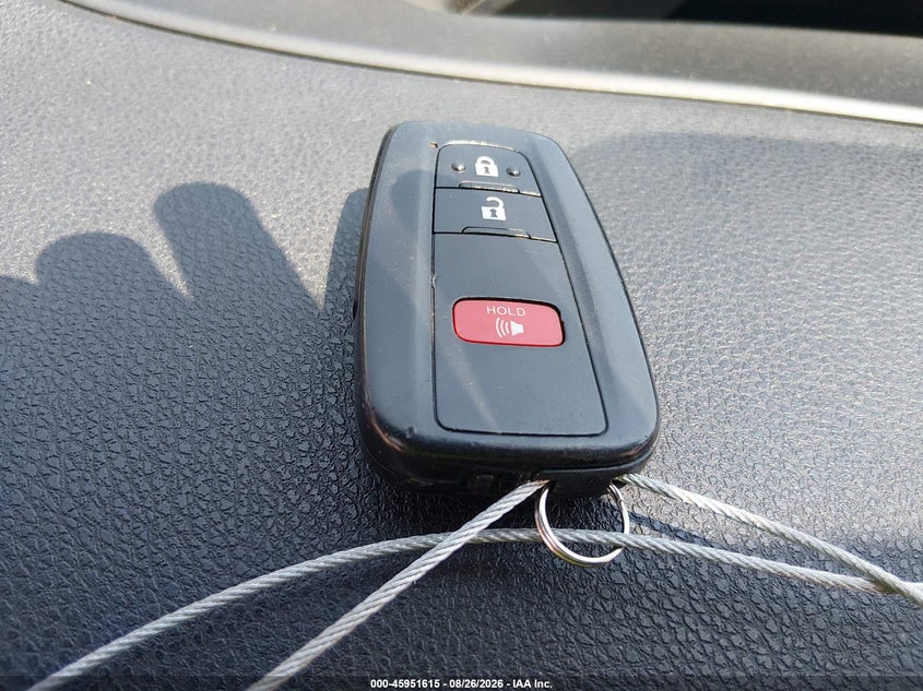 TOYOTA PRIUS - zdjęcie 11