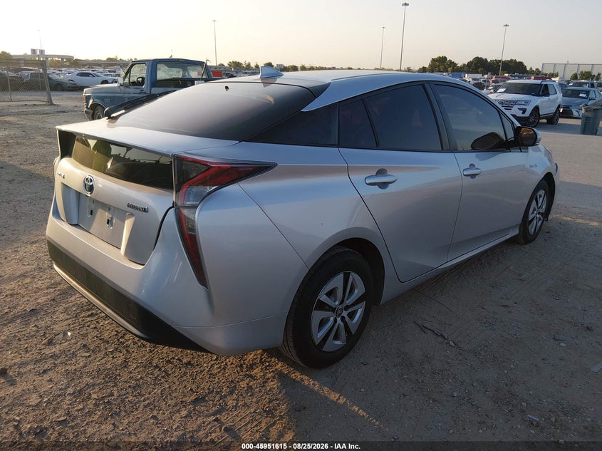 TOYOTA PRIUS - zdjęcie 4