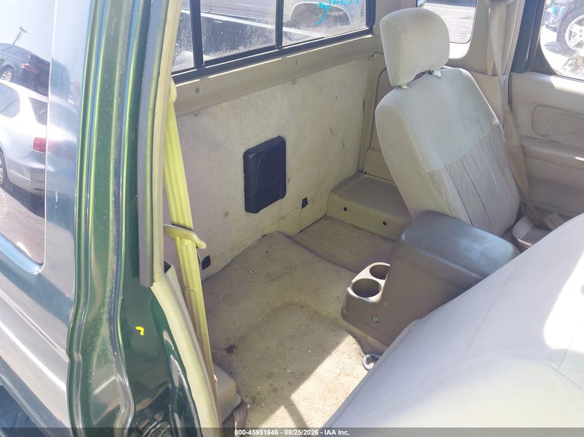 2000 NISSAN FRONTIER auction photo 8