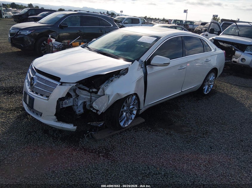 2014 Cadillac XTS, Front End, IAAI, VIN 2G61S5S36E9317929 — photo 2