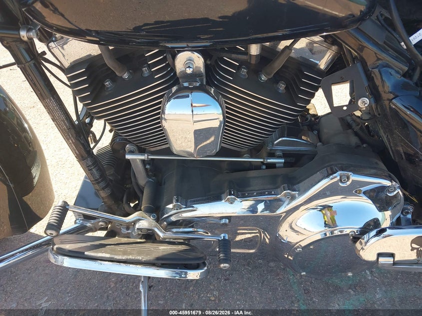 HARLEY-DAVIDSON FLHXS 2016
