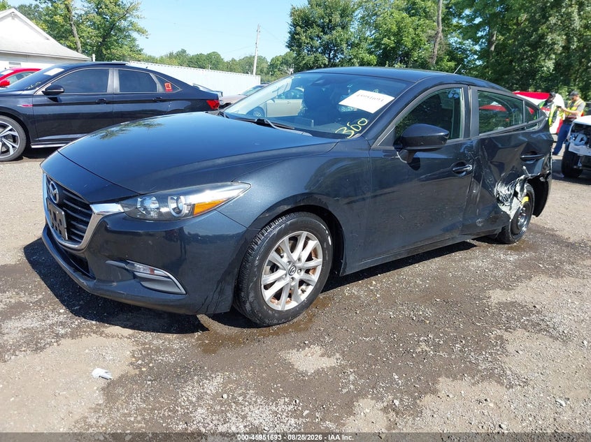 2018 MAZDA MAZDA3 auction photo 2