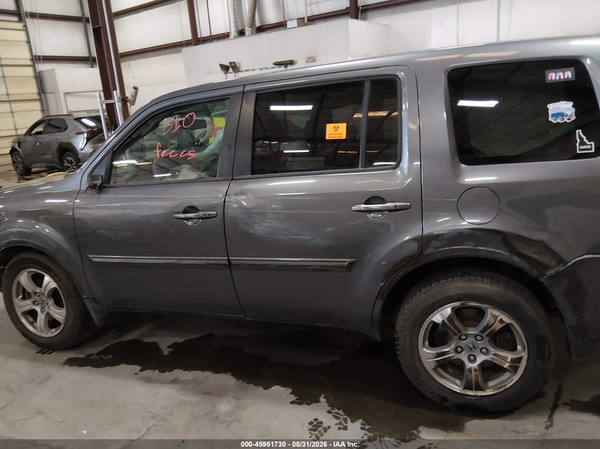HONDA PILOT 2012 VIN 5FNYF4H74CB013012