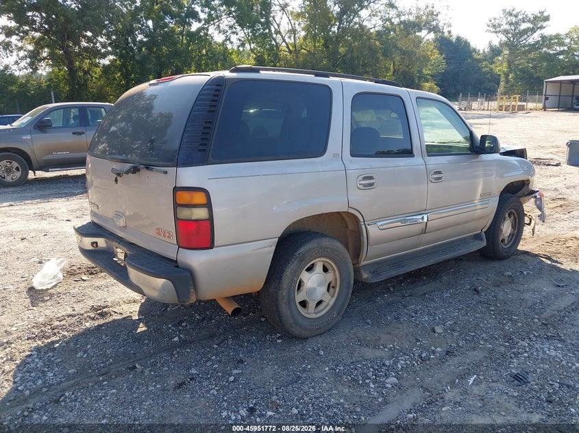 2004 GMC YUKON auction photo 4