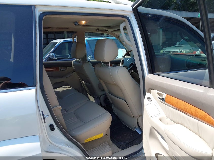 2004 LEXUS GX 470 auction photo 8