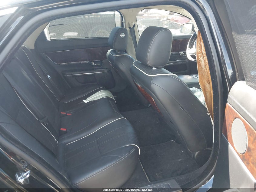 JAGUAR XJ 2011 VIN SAJWA2GB9BLV10246