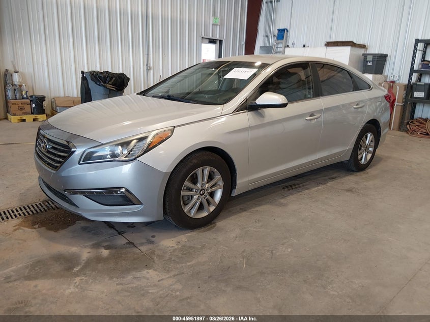 2017 Hyundai Sonata, Звичайний знос, IAAI, VIN 5NPE24AFXHH485496 — фото 2