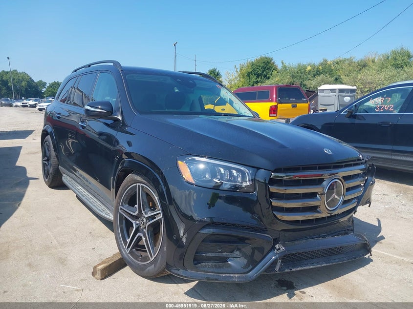 2026 MERCEDES-BENZ GLS 450 — zdjęcie z aukcji