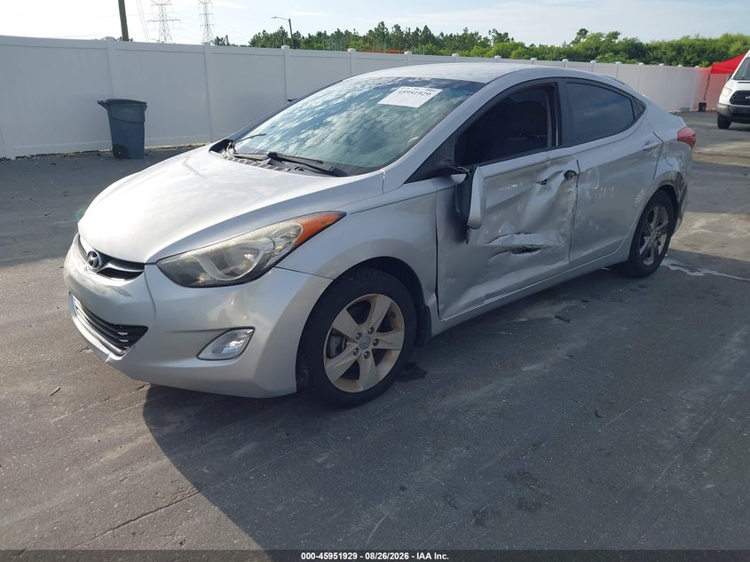 2013 Hyundai Elantra Gls, Left Rear, IAAI, VIN KMHDH4AEXDU664067 — photo 2
