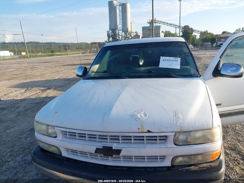 2001 CHEVROLET SILVERADO 1500 auction photo 6