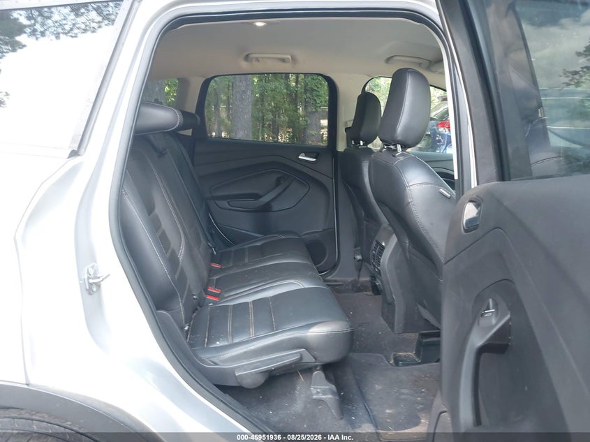 2019 FORD ESCAPE auction photo 8