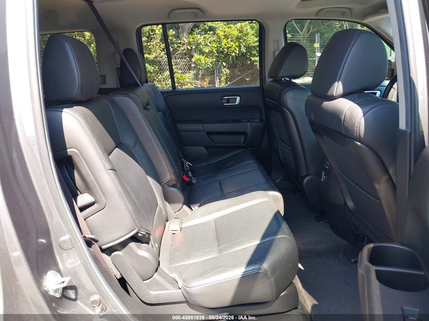 2012 HONDA PILOT auction photo 8