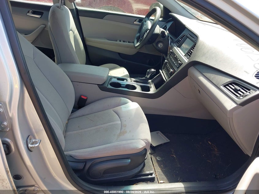 2017 HYUNDAI SONATA auction photo 5