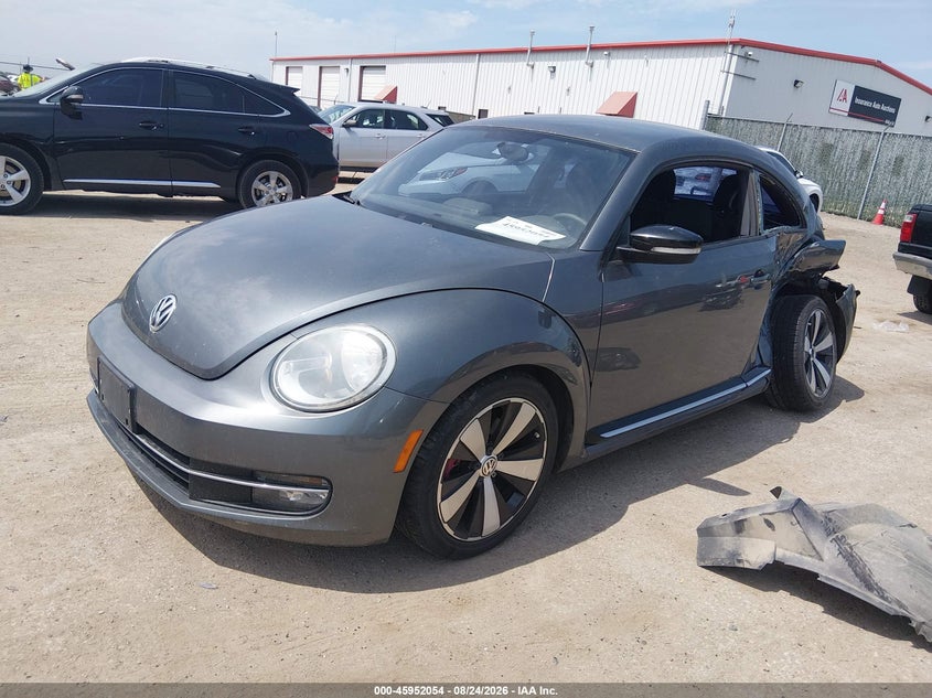 2012 Volkswagen Beetle, Left Rear, IAAI, VIN 3VWVA7AT1CM641628 — photo 2