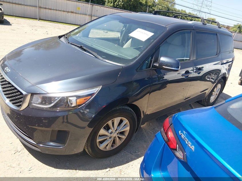 2016 KIA SEDONA auction photo 2