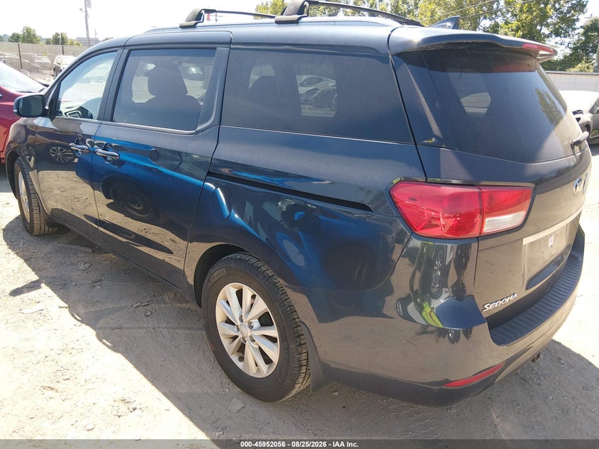2016 KIA SEDONA auction photo 3
