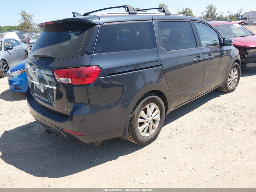 2016 KIA SEDONA auction photo 4