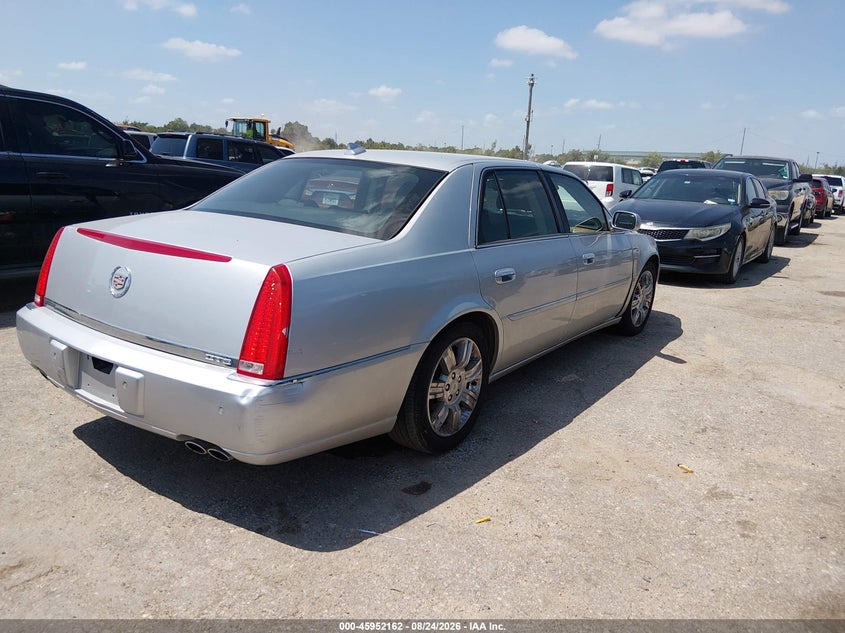 2011 CADILLAC DTS auction photo 4