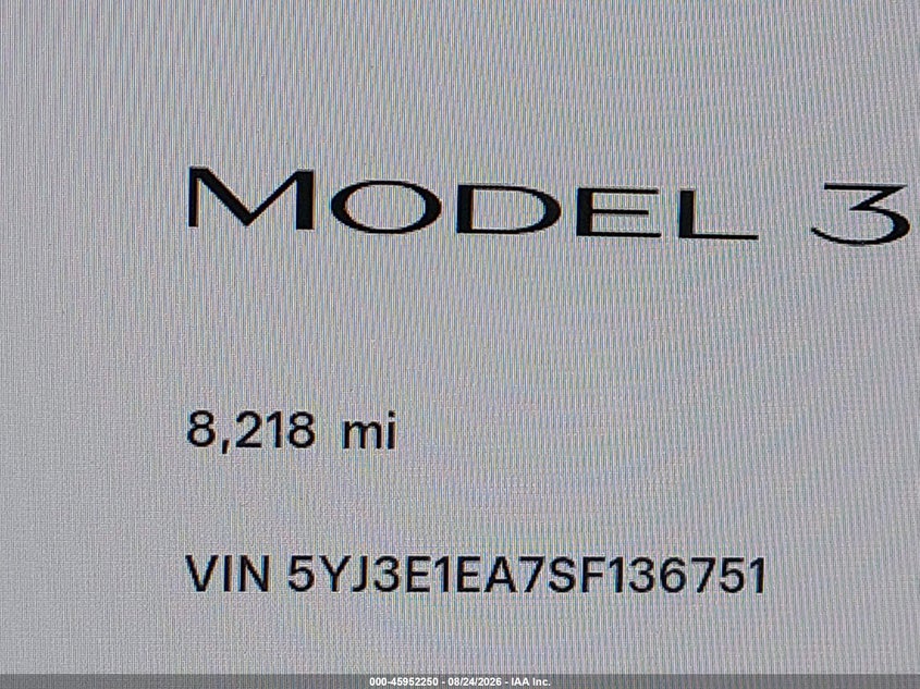 TESLA MODEL 3 - zdjęcie 7