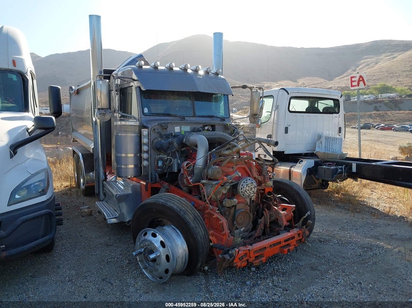 2019 PETERBILT 389 auction photo 1