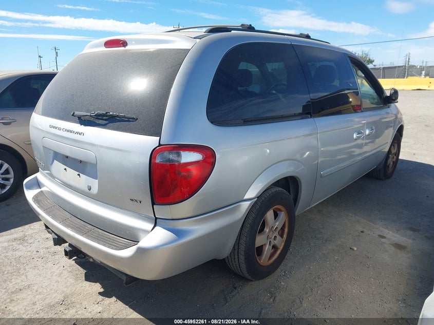 2007 DODGE GRAND CARAVAN auction photo 4