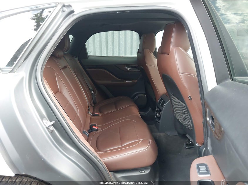 2017 JAGUAR F-PACE auction photo 8