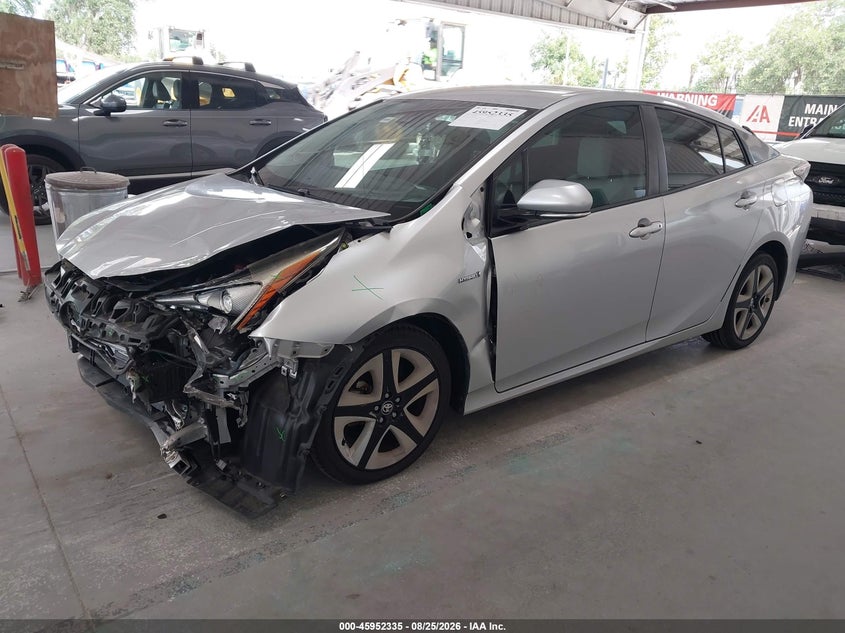 2016 TOYOTA PRIUS auction photo 2