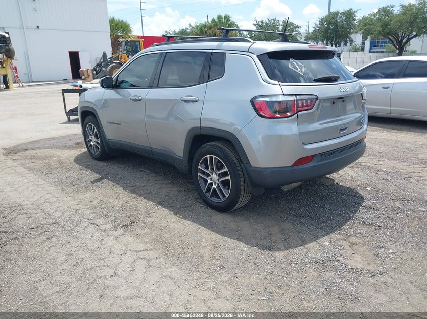 2018 JEEP COMPASS auction photo 3