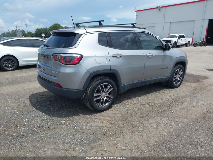 2018 JEEP COMPASS auction photo 4