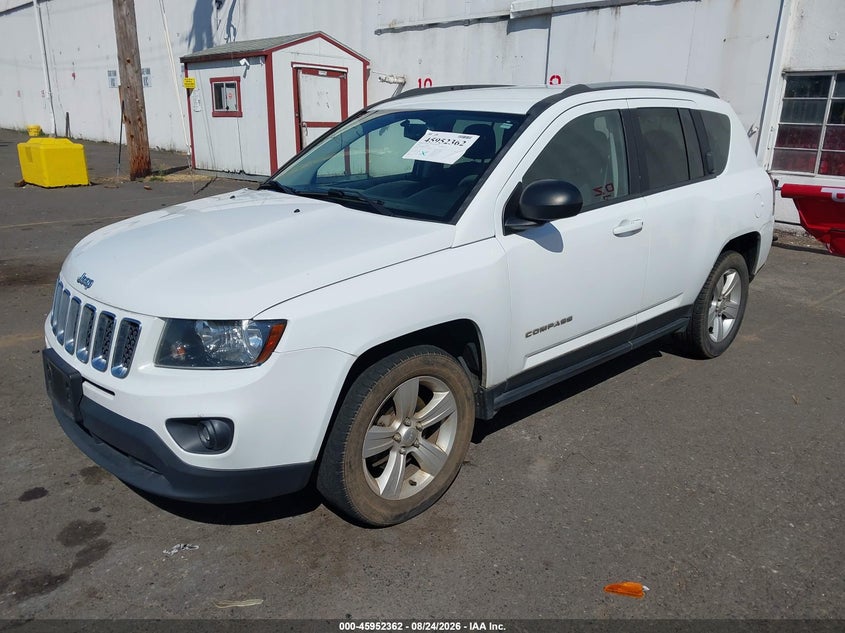 2017 Jeep Compass, Right Side, IAAI, VIN 1C4NJDBB9HD104984 — photo 2