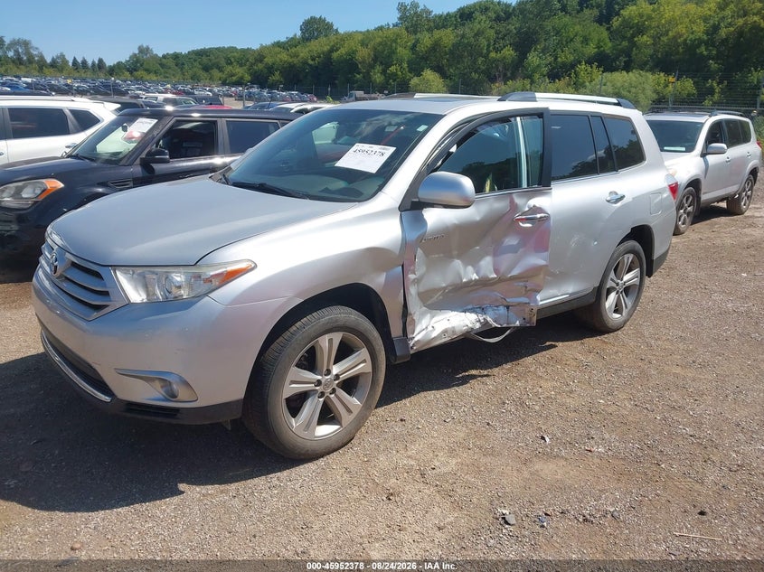 2012 Toyota Highlander, Левый бок, IAAI, VIN 5TDDK3EH5CS105422 — фото 2