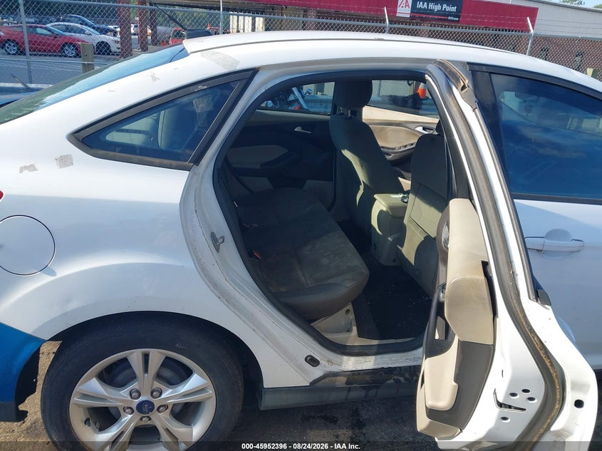 2014 FORD FOCUS auction photo 8