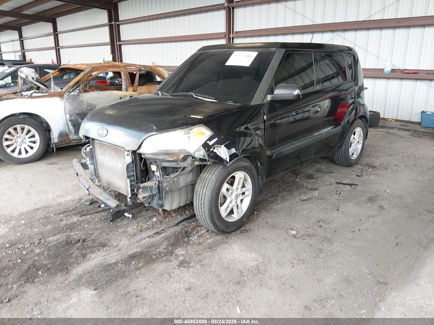 2010 KIA SOUL auction photo 2