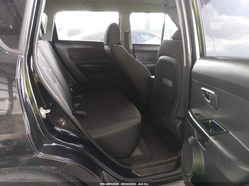2010 KIA SOUL auction photo 8