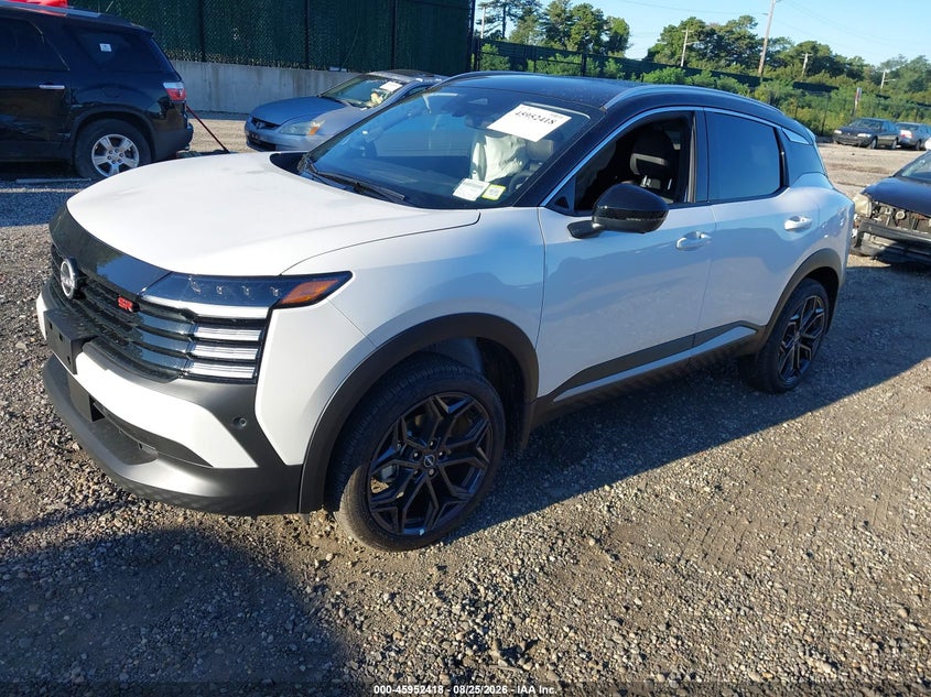 2026 Nissan Kicks, Right Side, IAAI, VIN 3N8AP6DB8TL413505 — photo 2
