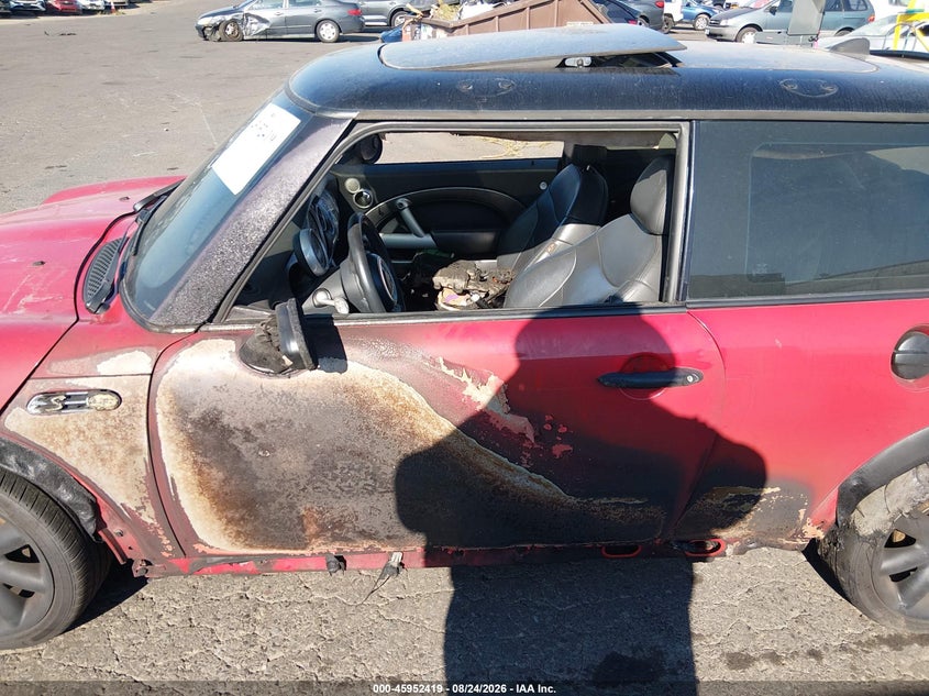 MINI COOPER S 2005 VIN WMWRE33465TD94540