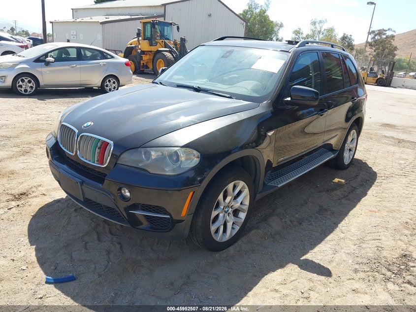 2011 BMW X5, Обычный износ, IAAI, VIN 5UXZW0C5XBL662892 — фото 2