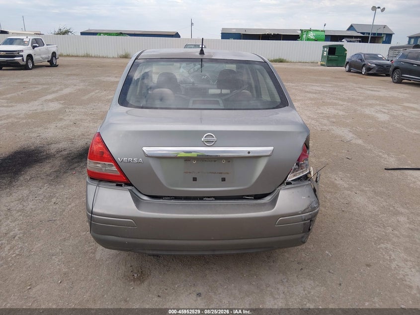 2010 NISSAN VERSA auction photo 6