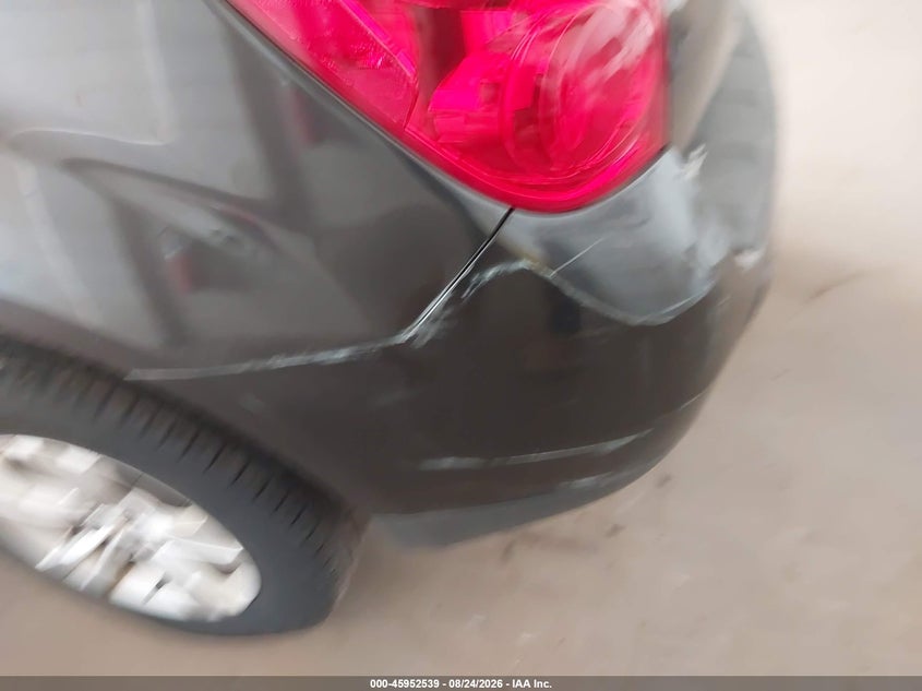2015 CHEVROLET EQUINOX auction photo 6