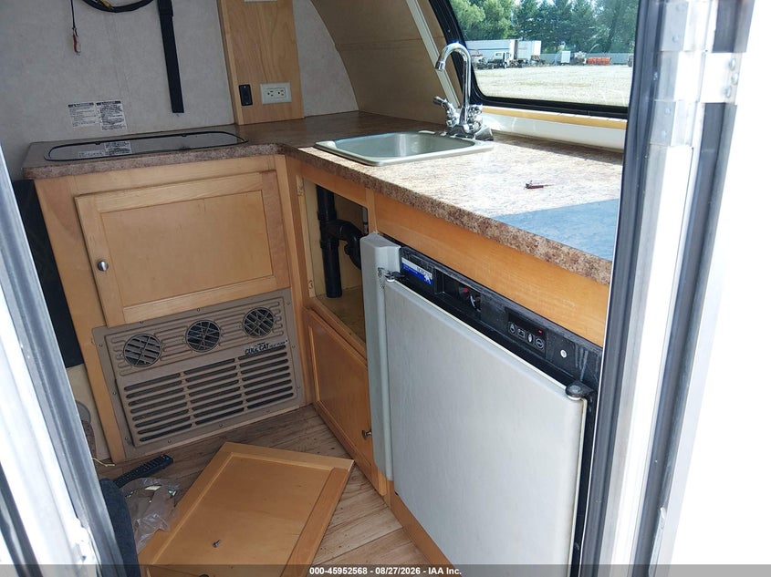 2013 PLEASANT VALLEY TEARDROP TEARDROP auction photo 7