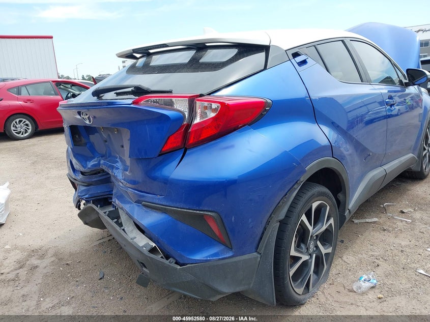 TOYOTA C-HR - zdjęcie 6