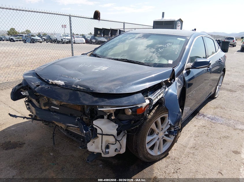 2017 Chevrolet Malibu, Удар спереди, IAAI, VIN 1G1ZE5ST0HF130990 — фото 2