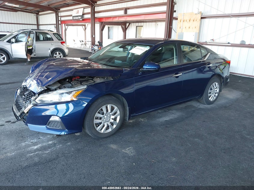 2019 Nissan Altima, Front End, IAAI, VIN 1N4BL4BV5KC138057 — photo 2