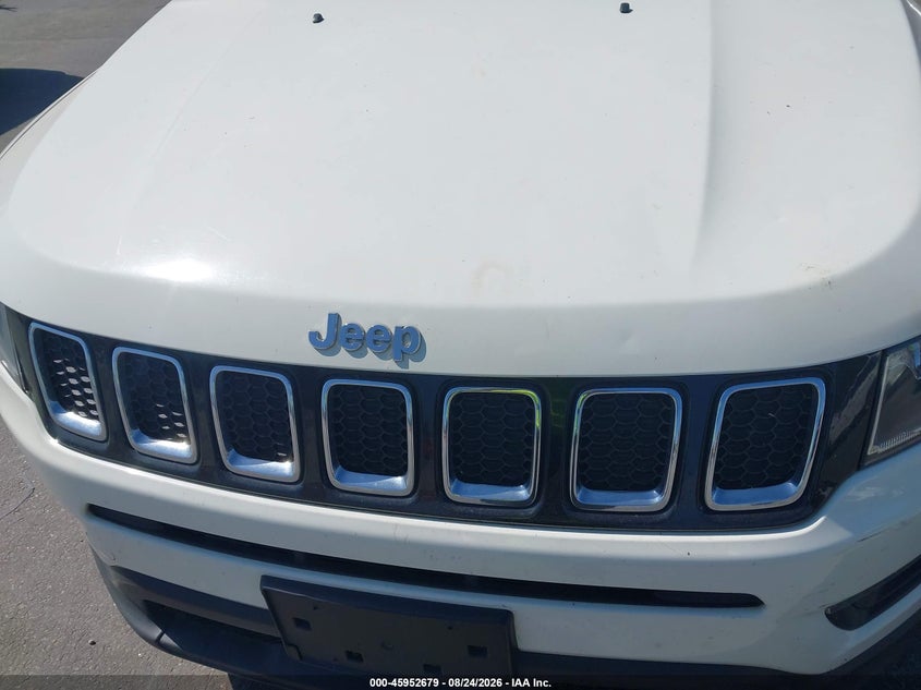 JEEP COMPASS 2018 VIN 3C4NJDBB4JT206256