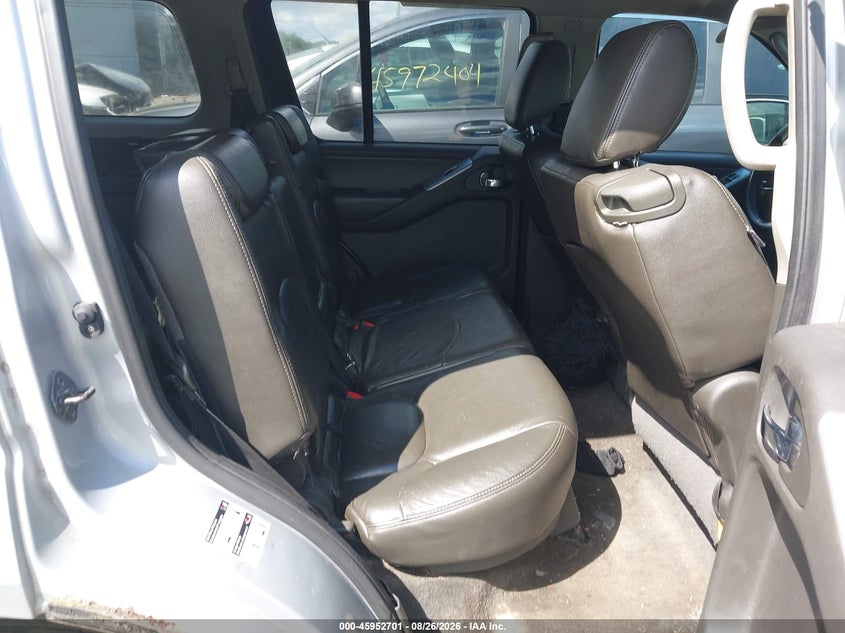 2011 NISSAN PATHFINDER auction photo 8
