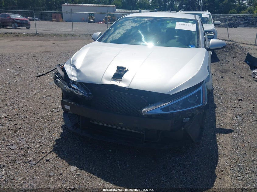 HYUNDAI ELANTRA 2019 VIN 5NPD84LF2KH403694