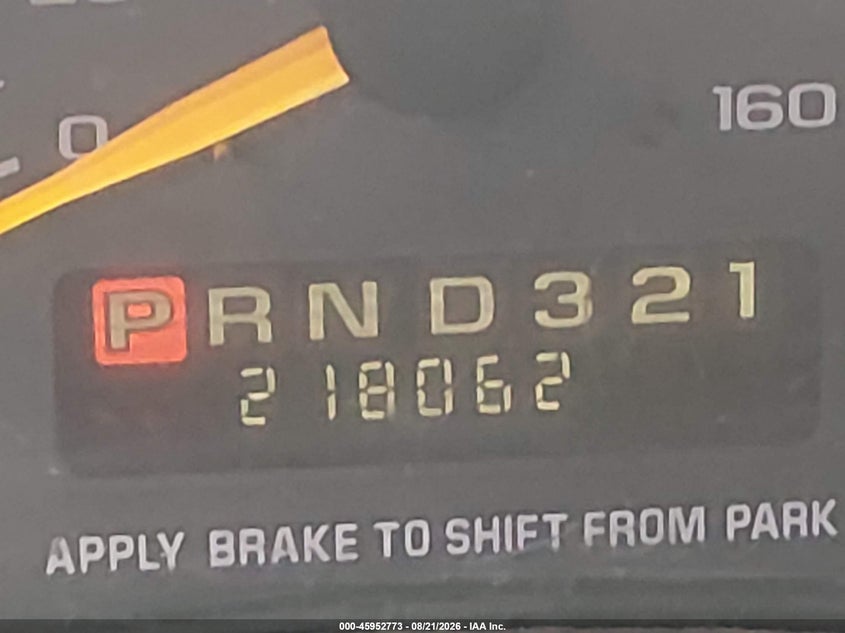 CHEVROLET EXPRESS 2000 VIN 1GCFG25R7Y1212716