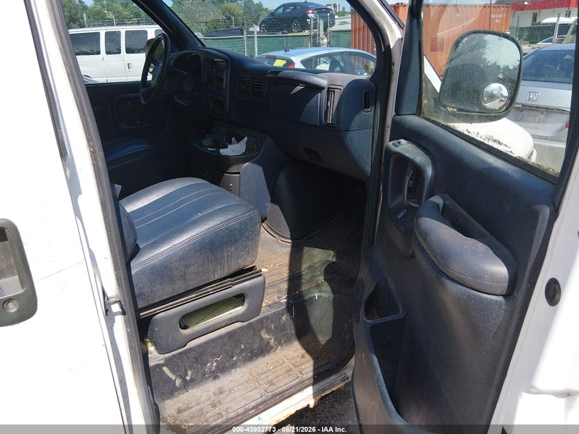 2000 CHEVROLET EXPRESS auction photo 5